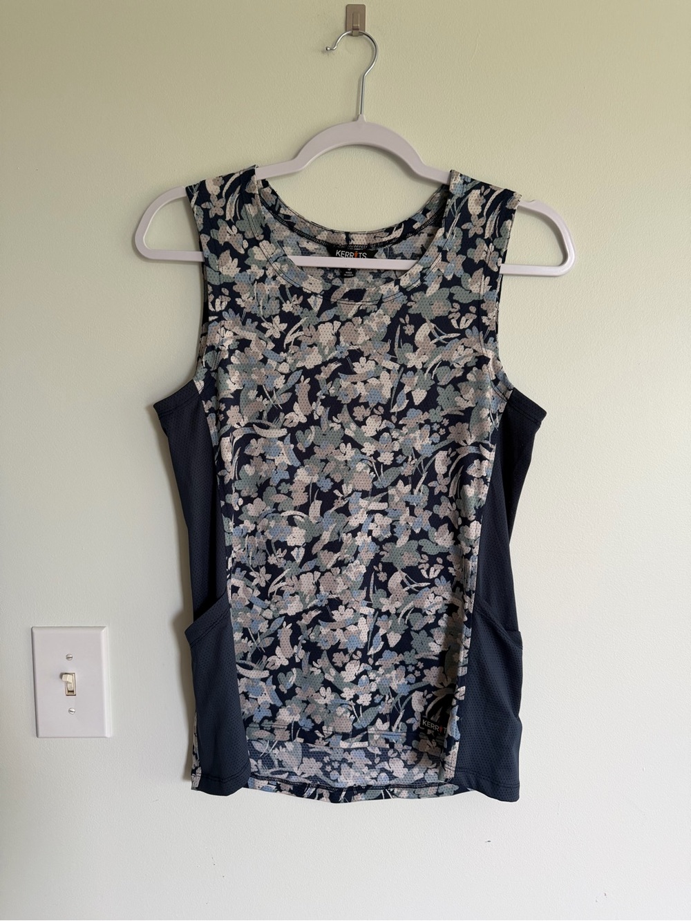 Kerrits Floral Print Athletic Tank Top in Navy Equestrian Horse Riding Sport